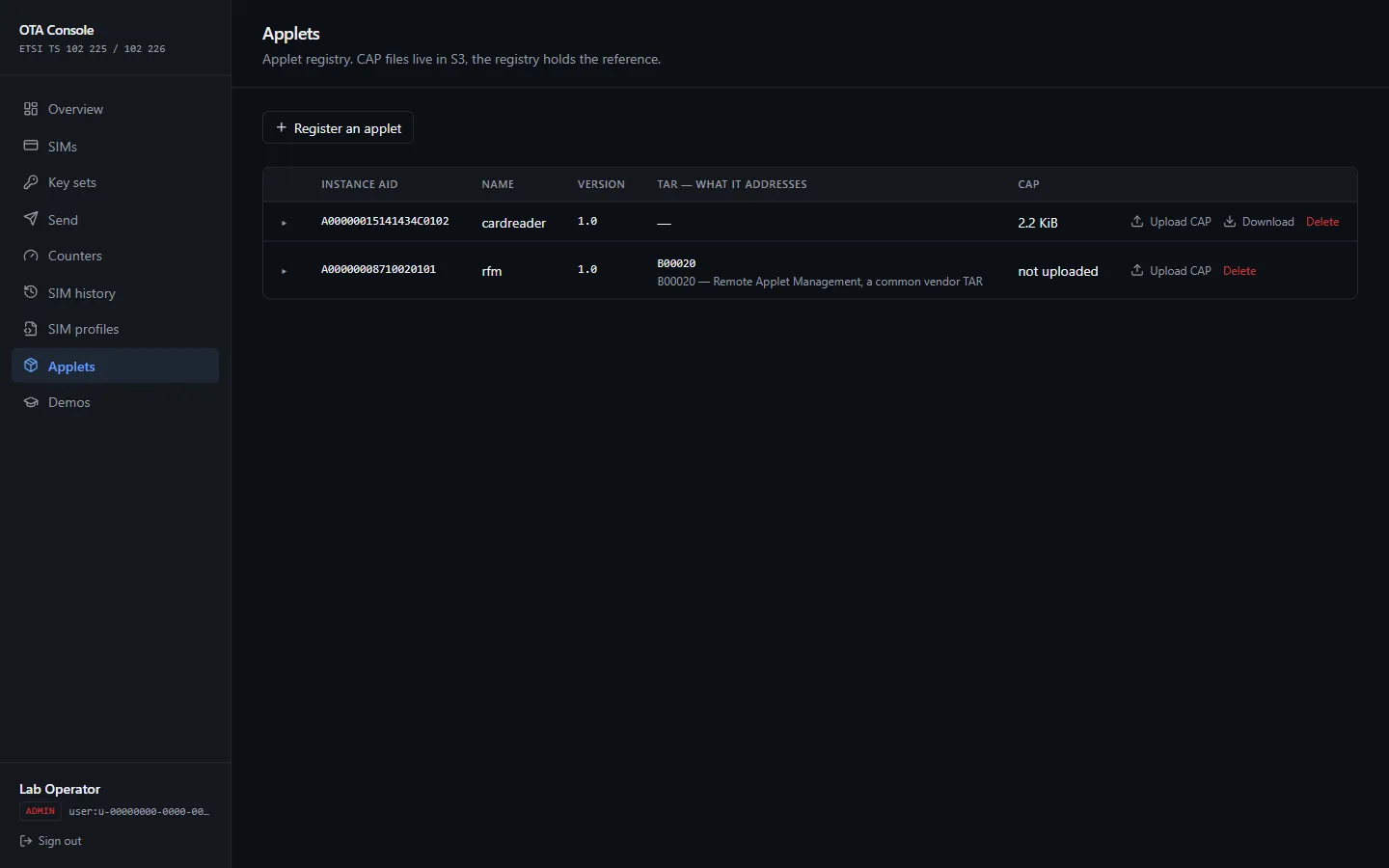 The applet registry: instance AID, name, version, TAR, and whether a CAP file is stored.